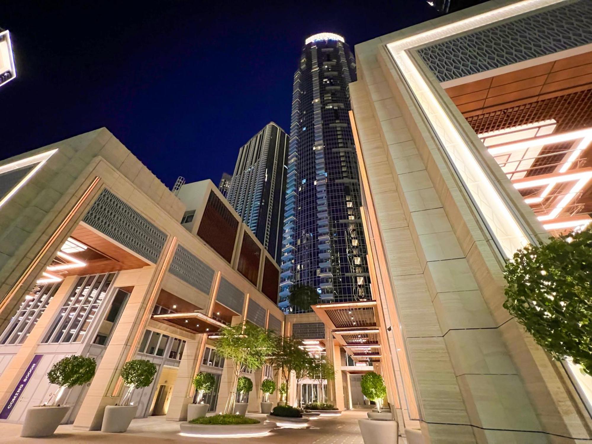 Downtown Luxury - Stunning Burj Khalifa & Sea View - 5 Minutes Walk To Dubai Mall Esterno foto