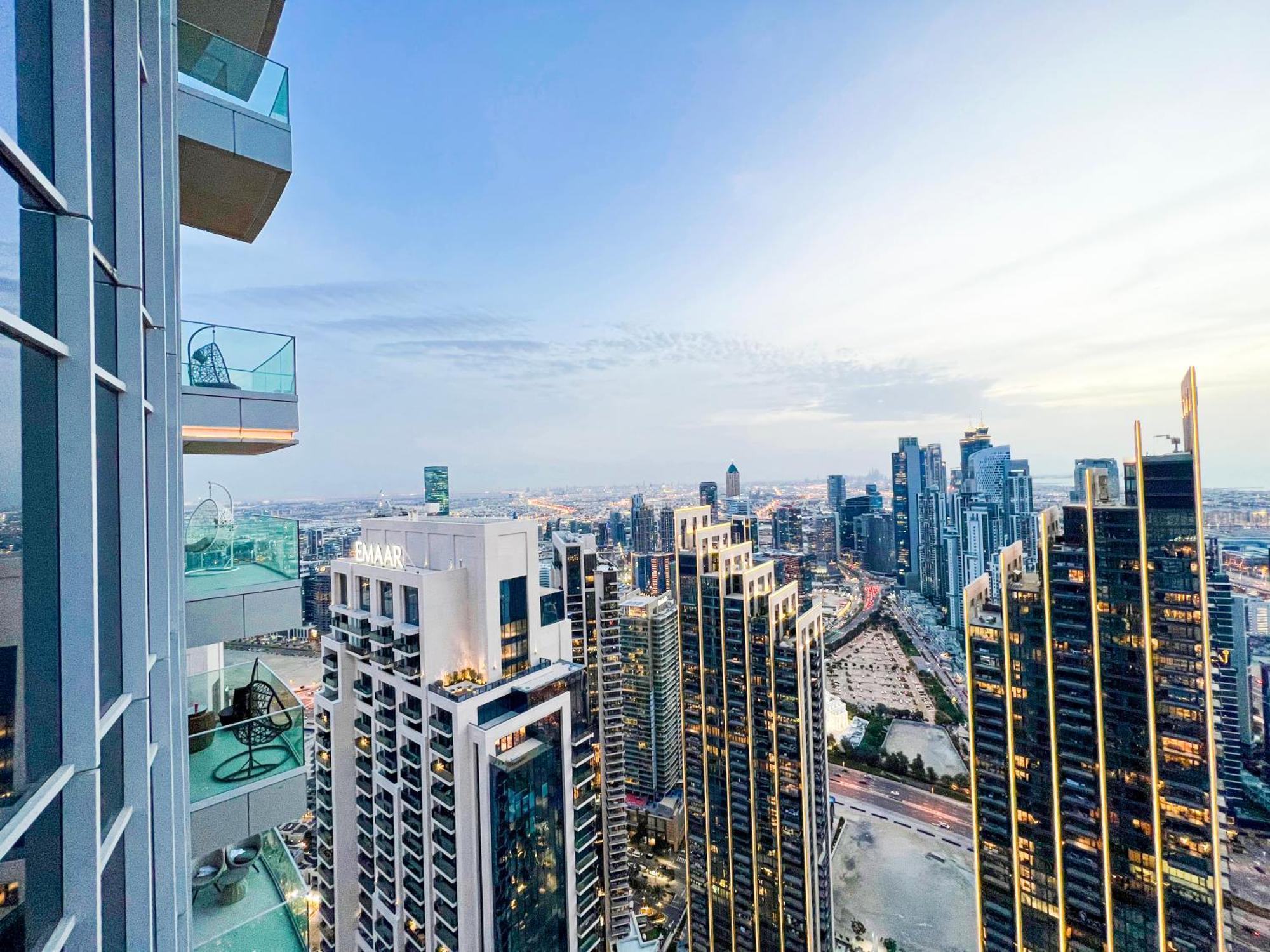 Downtown Luxury - Stunning Burj Khalifa & Sea View - 5 Minutes Walk To Dubai Mall Esterno foto